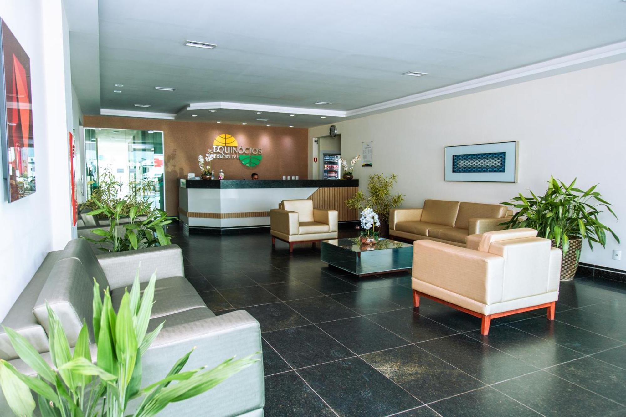 Hotel Equinocios Executive Barcarena Dış mekan fotoğraf