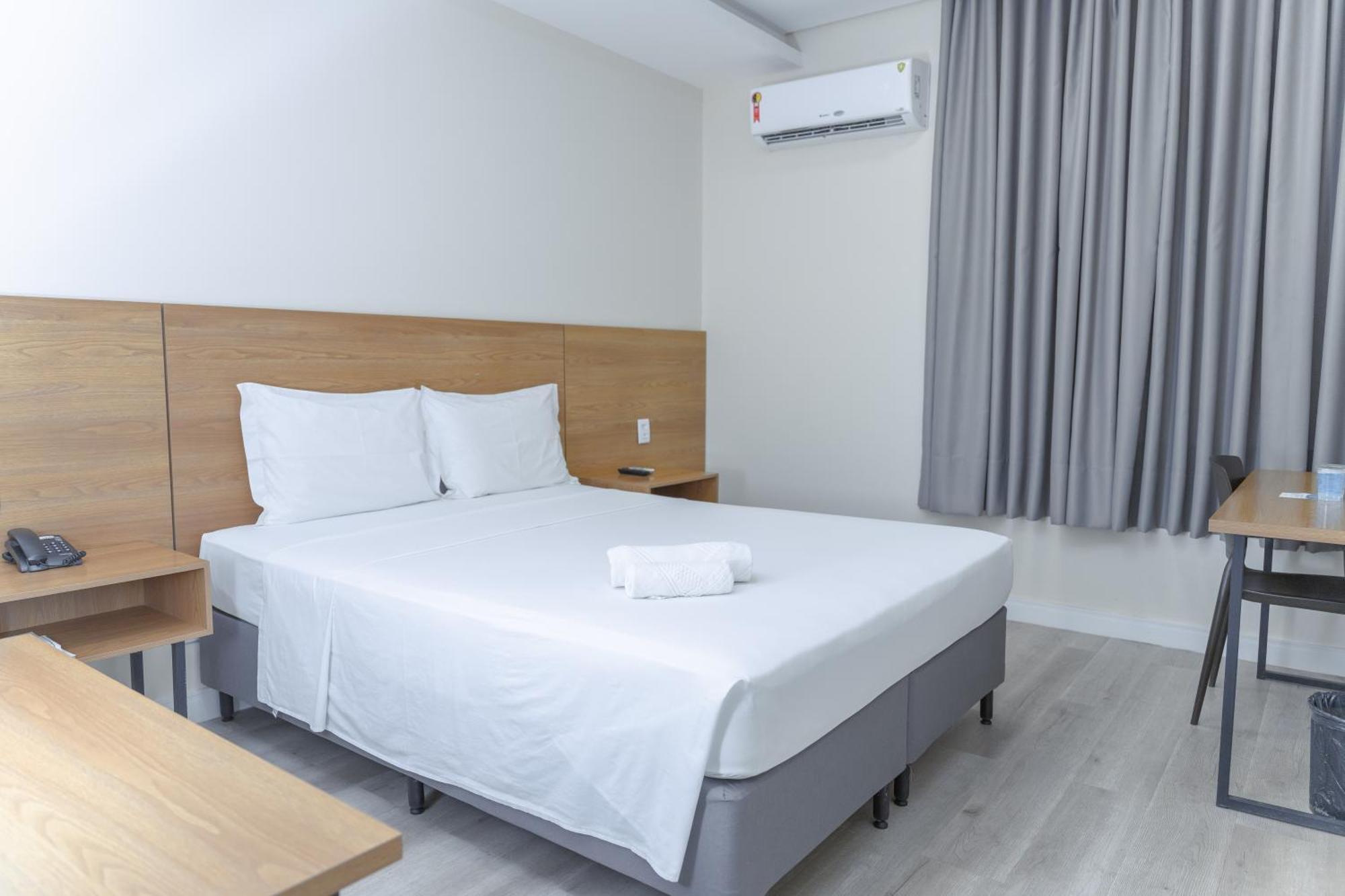 Hotel Equinocios Executive Barcarena Dış mekan fotoğraf
