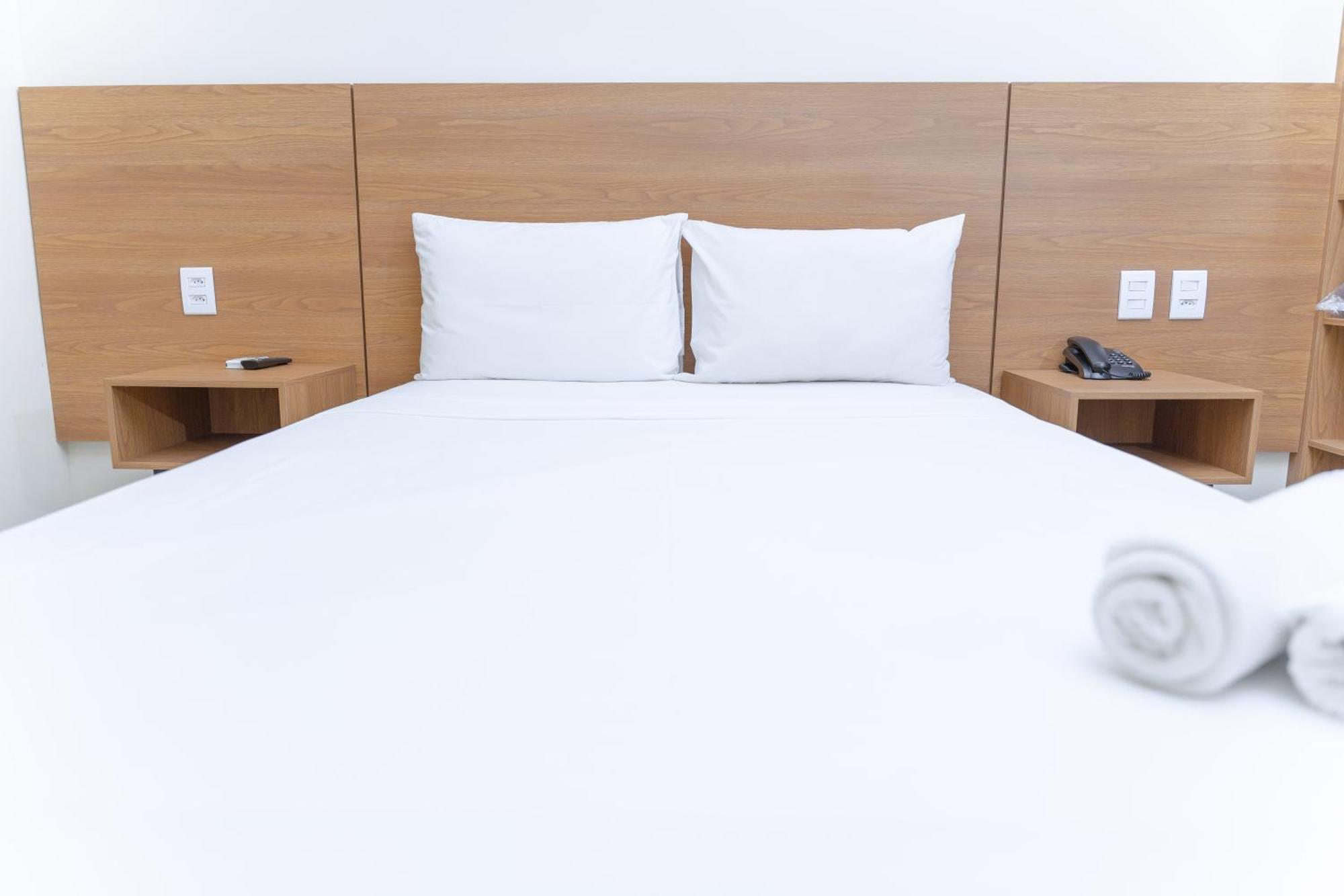 Hotel Equinocios Executive Barcarena Dış mekan fotoğraf
